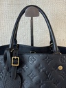Montaigne GM Empreinte schwarz