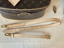 Nice Vanity Kosmetikkoffer Monogram