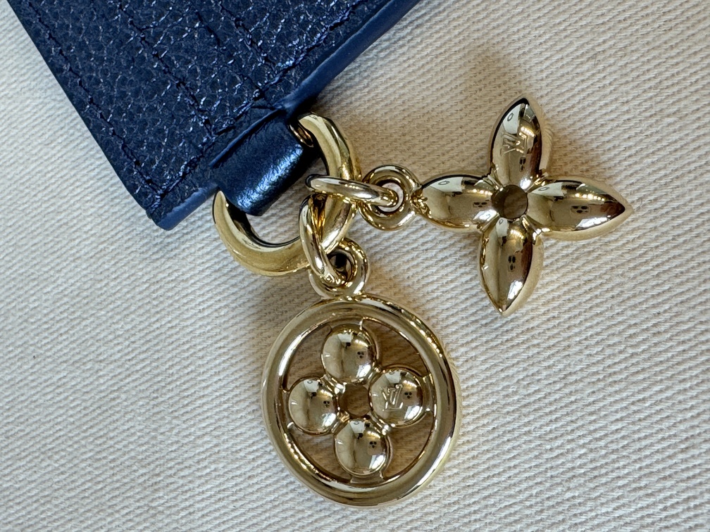 Kartenhalter Empreinte Metallic blue