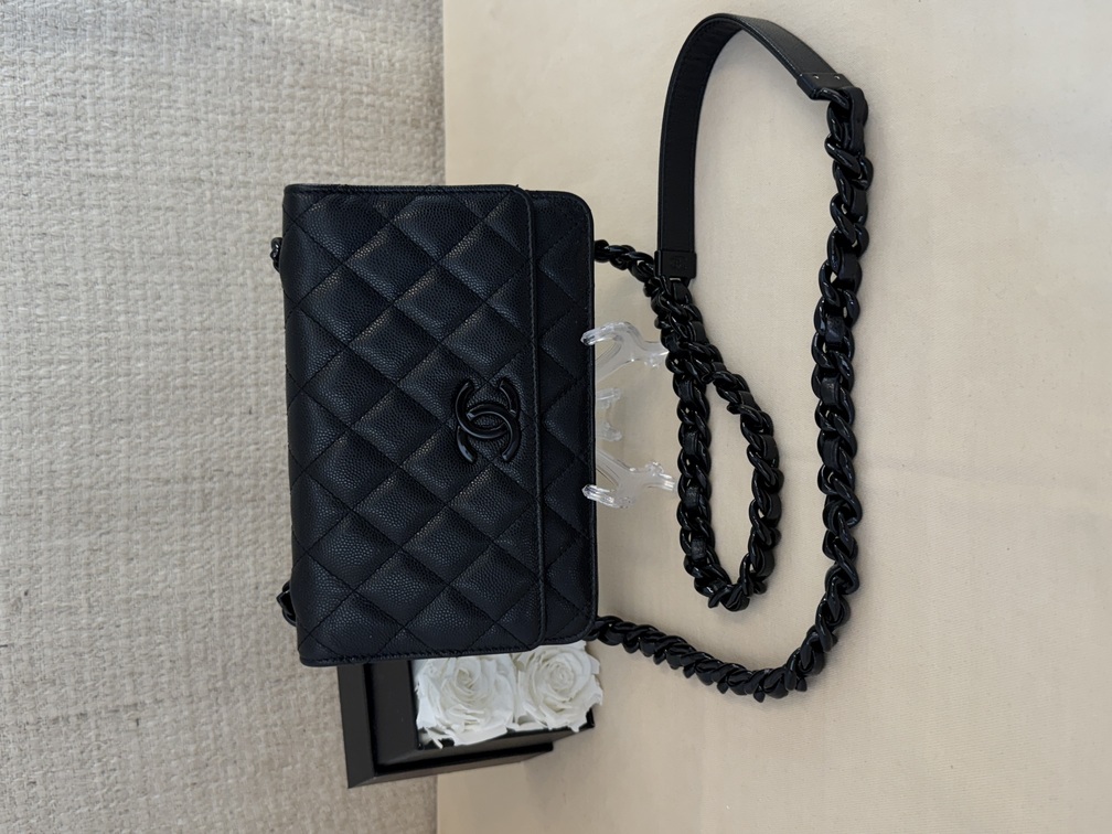 CHANEL Wallet on chain SO BLACK