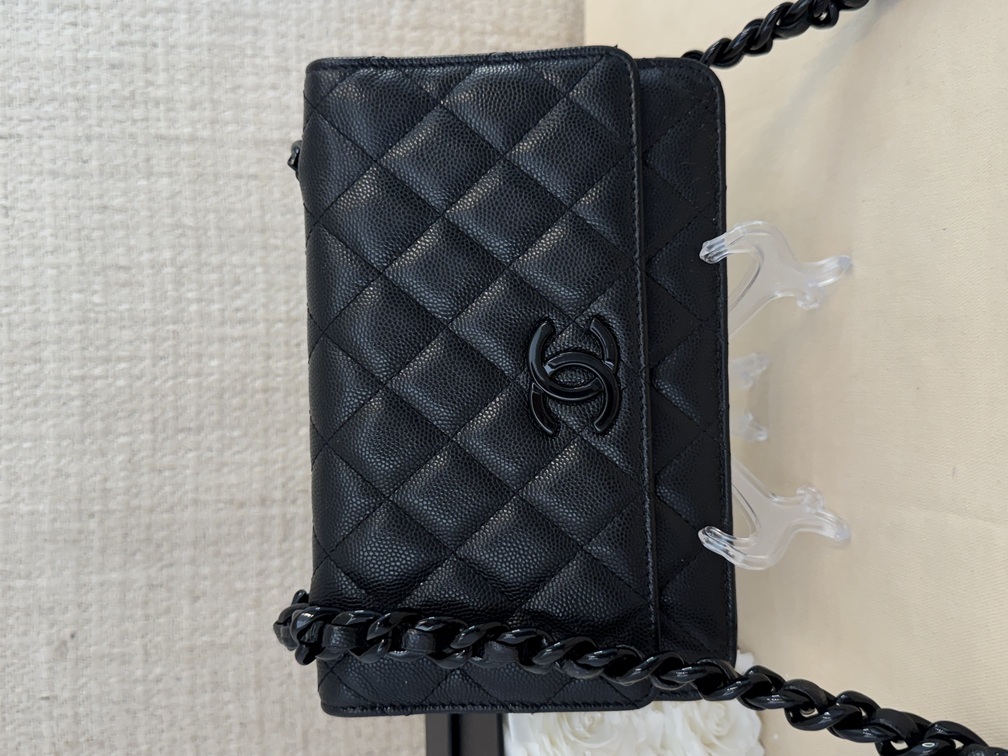 CHANEL Wallet on chain SO BLACK