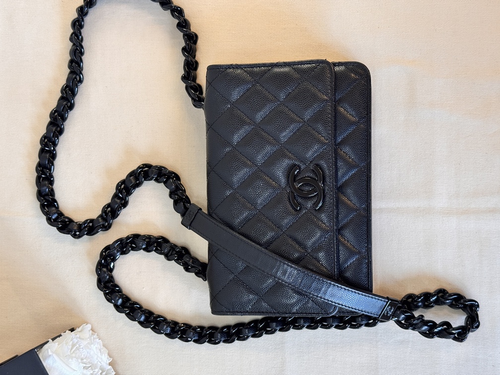 CHANEL Wallet on chain SO BLACK