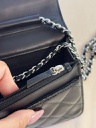 CHANEL Wallet on chain Lackleder schwarz