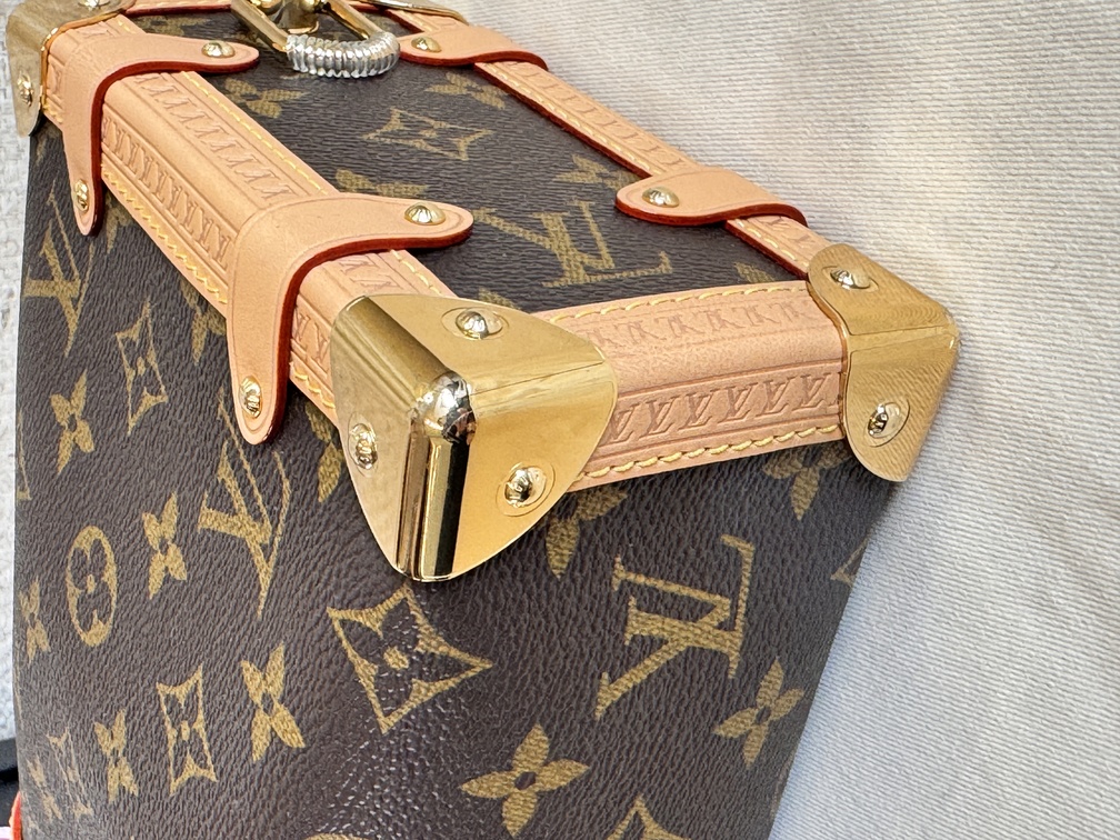 Side Trunk MM Monogram