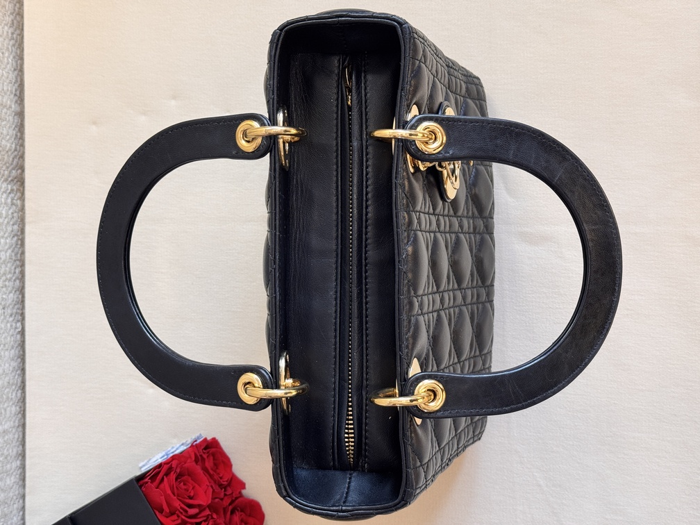 DIOR Lady Medium Cannage