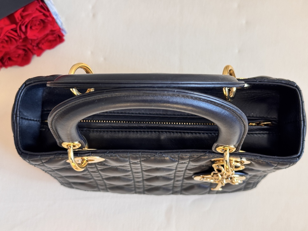 DIOR Lady Medium Cannage