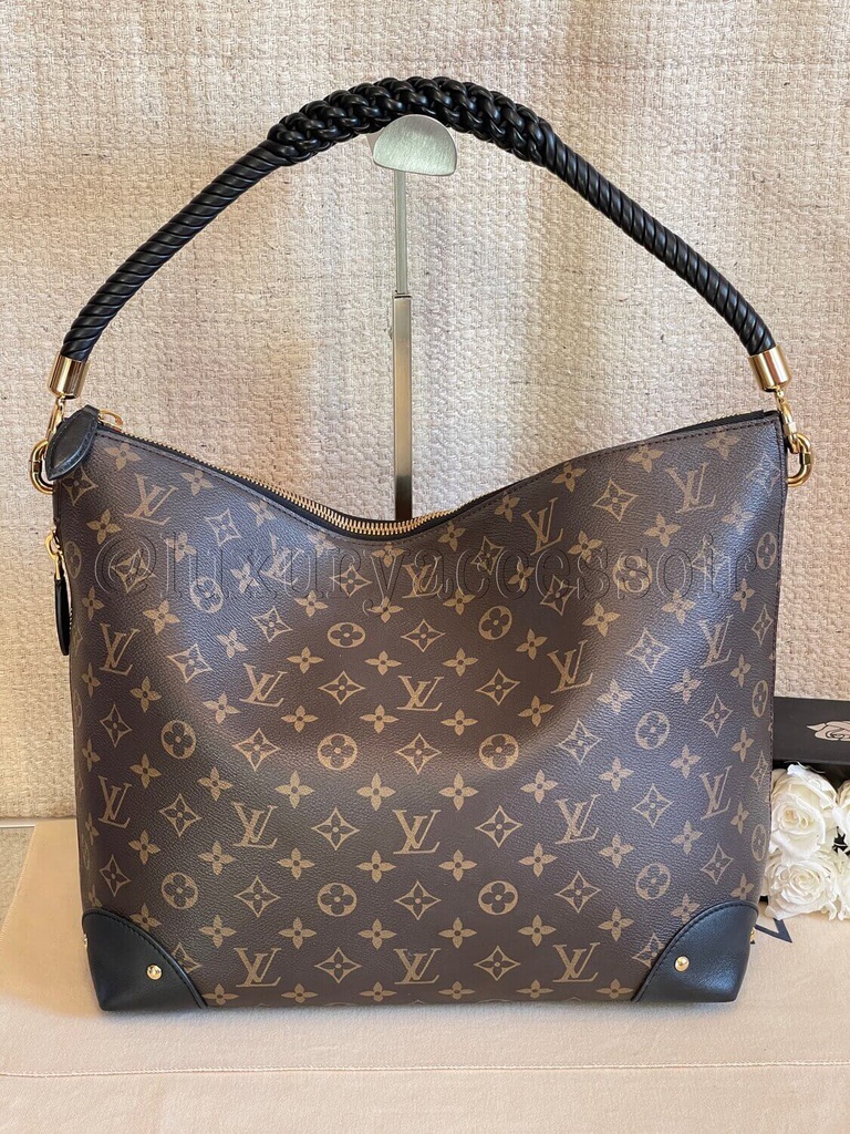 Triangle Softy Monogram Reverse