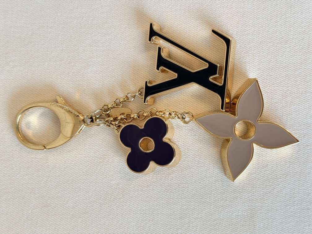 Bagcharm Fleur de Monogram