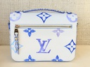 Pochette Metis By The Pool blau