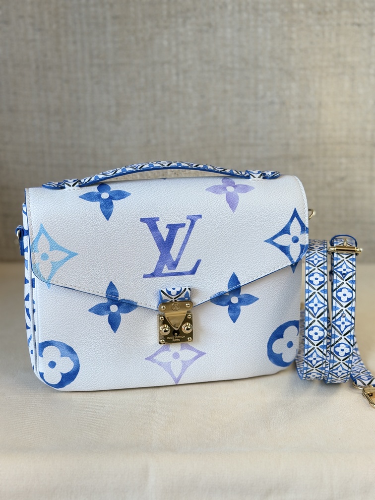 Pochette Metis By The Pool blau