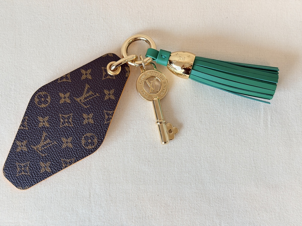 Taschenschmuck Hotel Vuitton Key