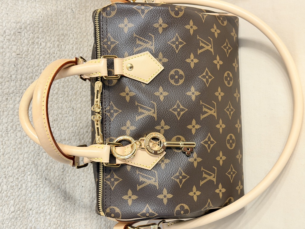 Taschenschmuck Hotel Vuitton Key
