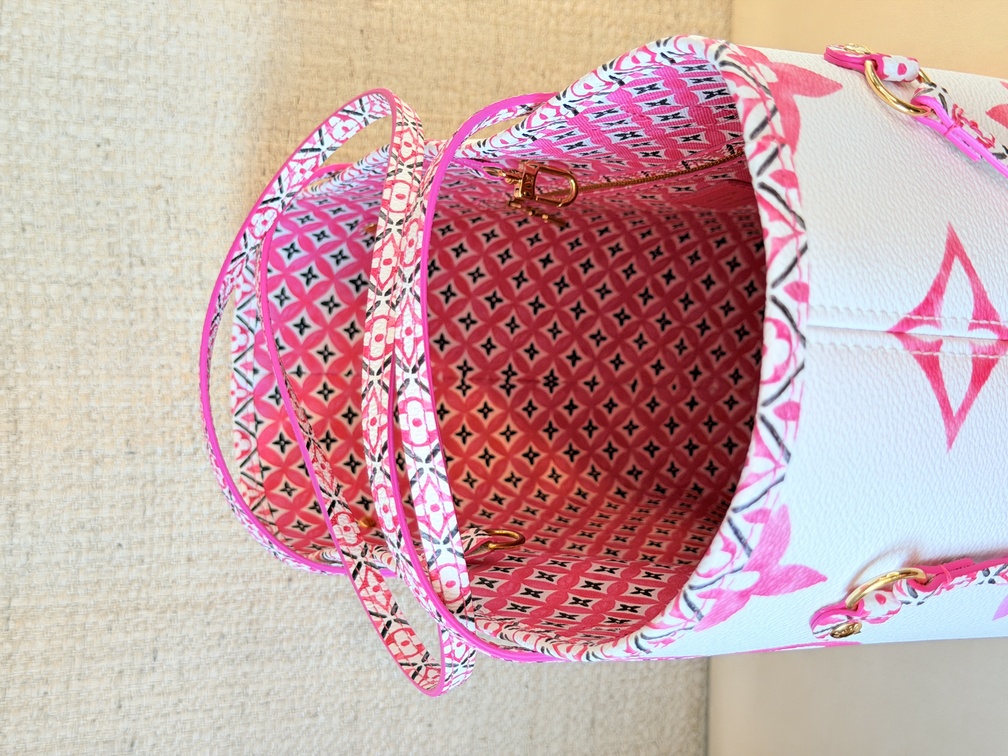 Neverfull MM By The Pool pink