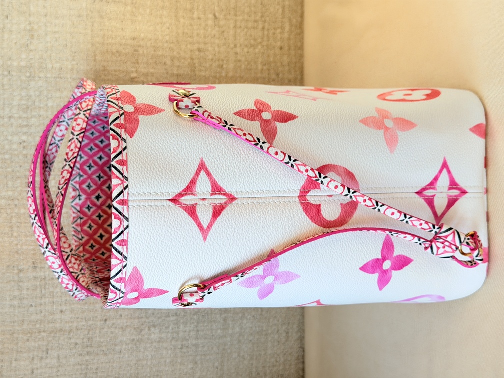 Neverfull MM By The Pool pink