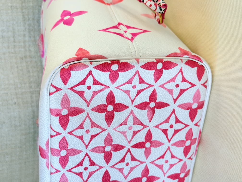 Neverfull MM By The Pool pink