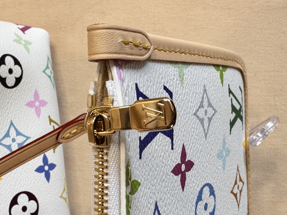 Carry All PM LV x TM Multicolor weiss