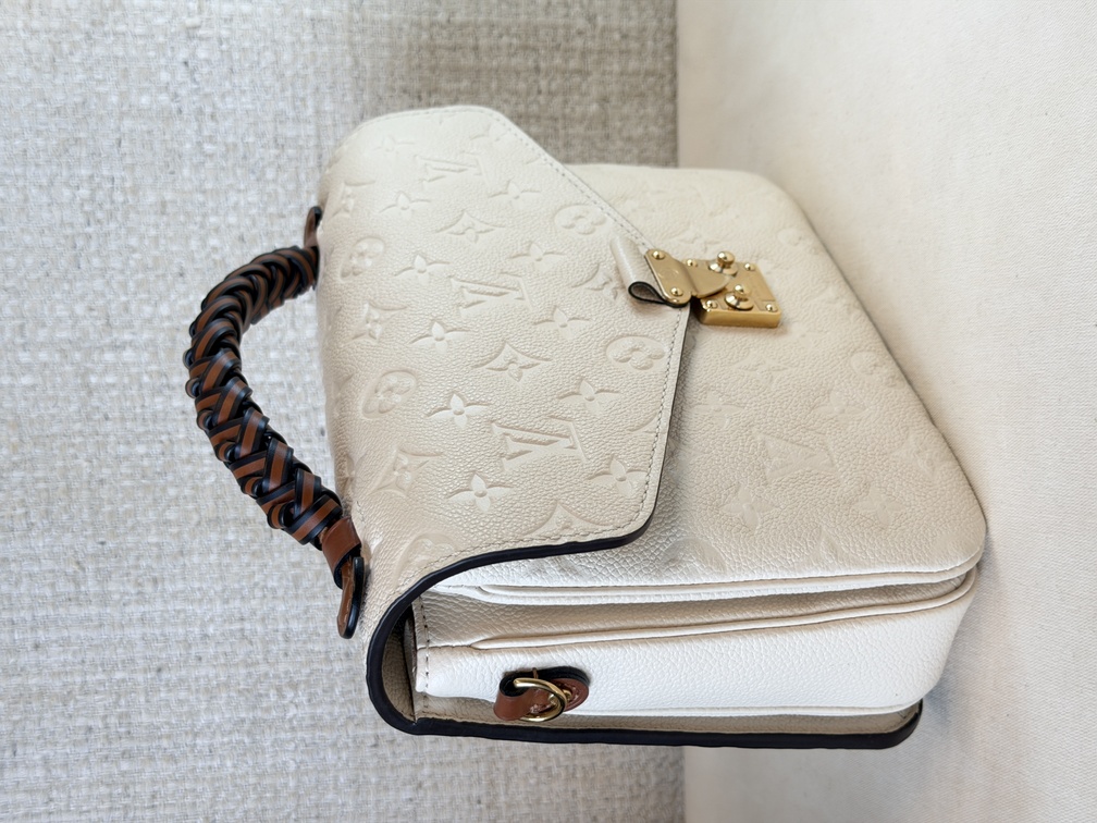Pochette Metis Empreinte Creme / chocolate braided