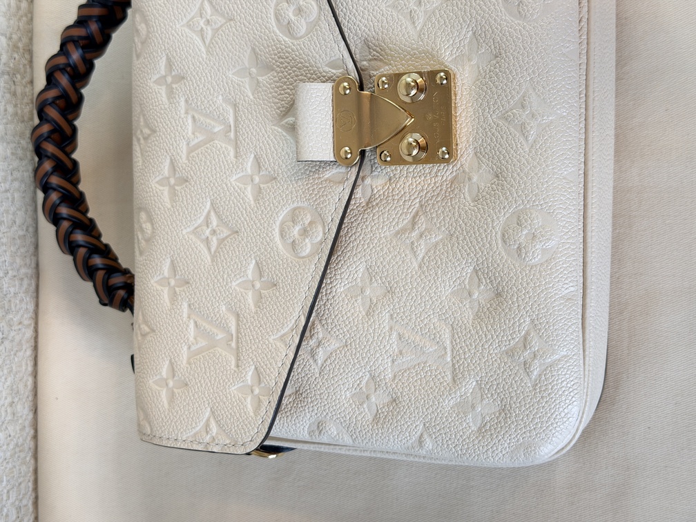 Pochette Metis Empreinte Creme / chocolate braided