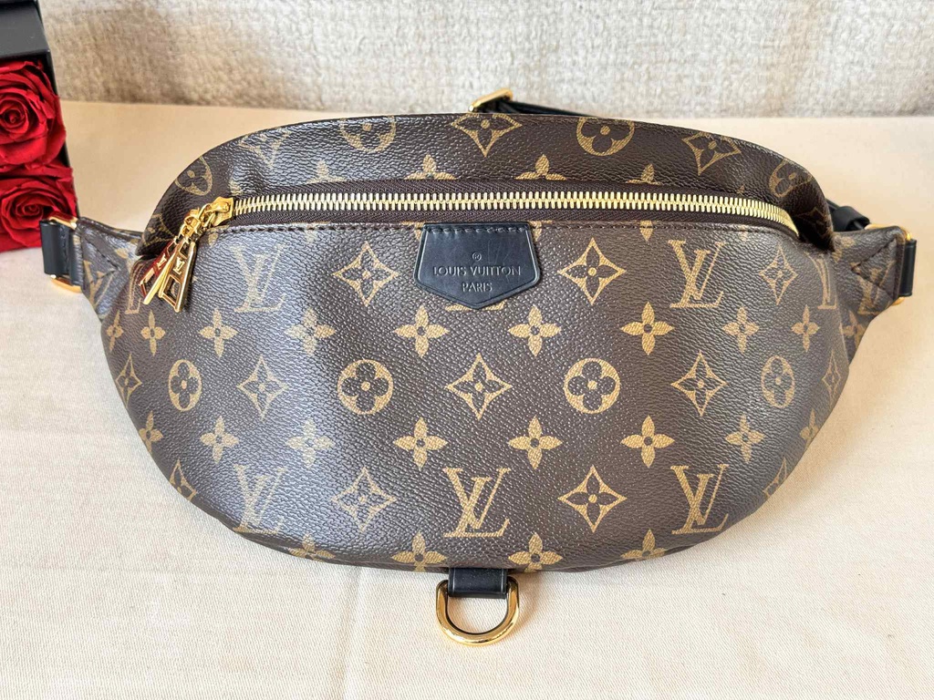 Bumbag Monogram World Tour