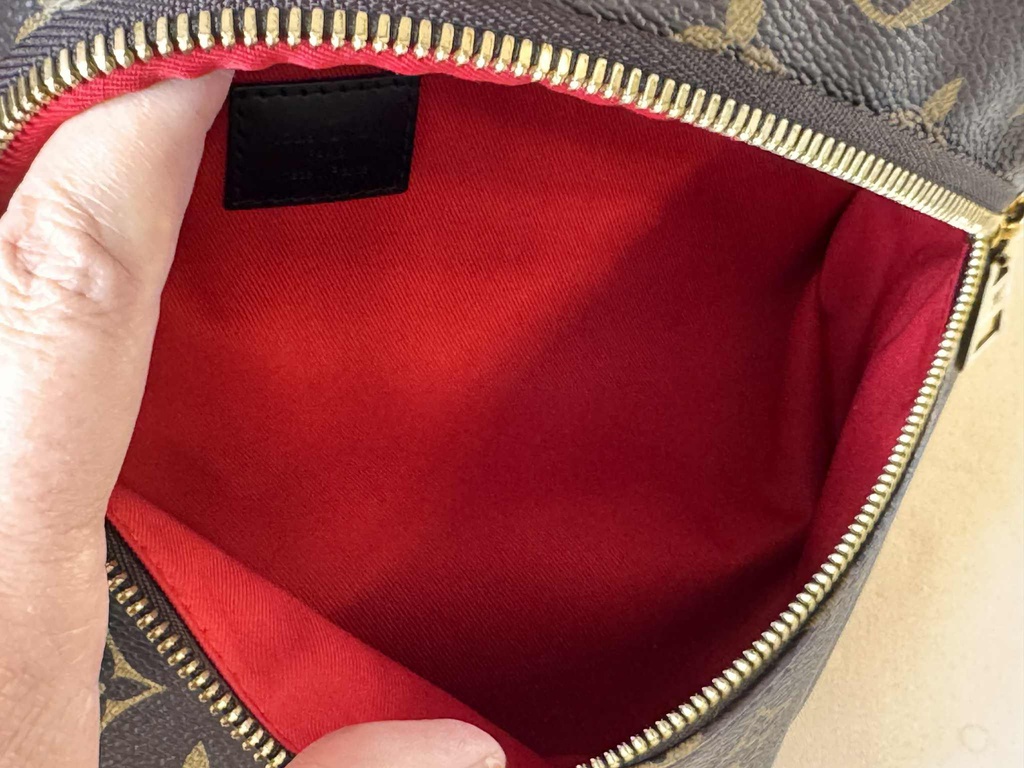 Bumbag Monogram World Tour