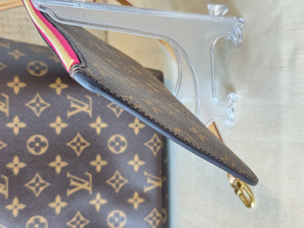 Neverfull MM Monogram