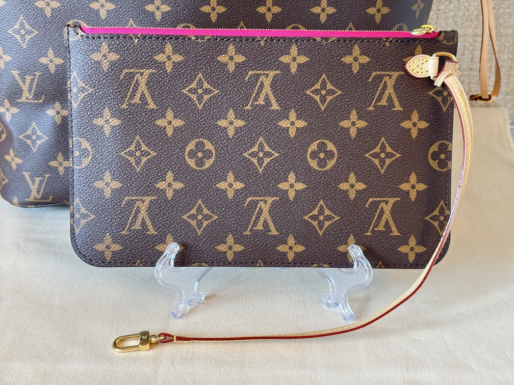 Neverfull MM Monogram