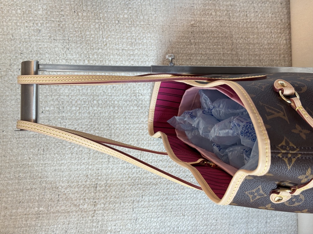 Neverfull MM Monogram