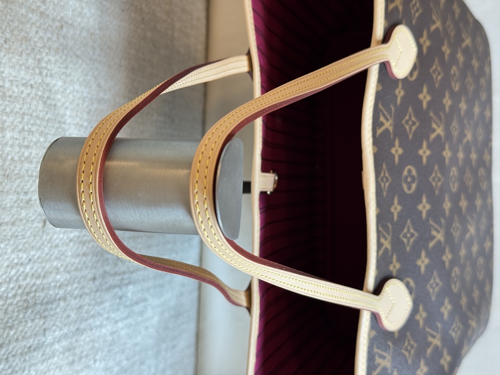 Neverfull MM Monogram