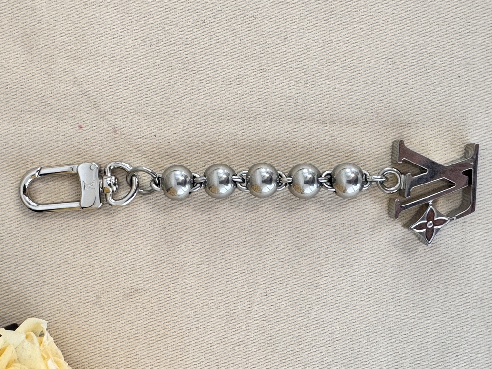 Taschenschmuck keycharm LV Lovers