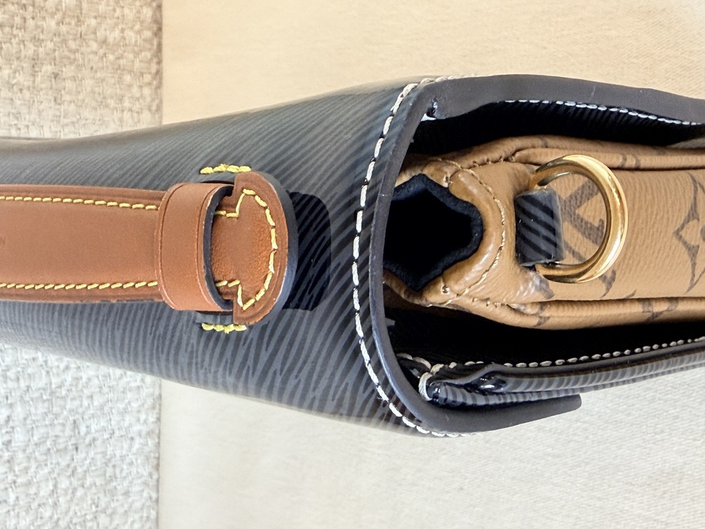 Pochette Metis Mini EPI Reverse