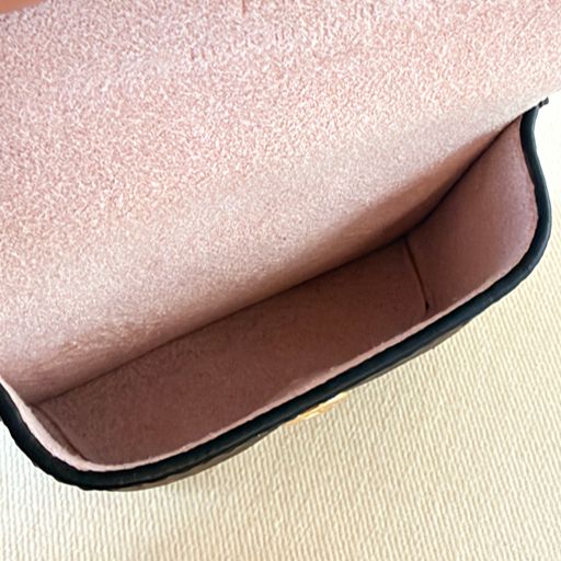 Taschenschmuck Airpods case Monogram