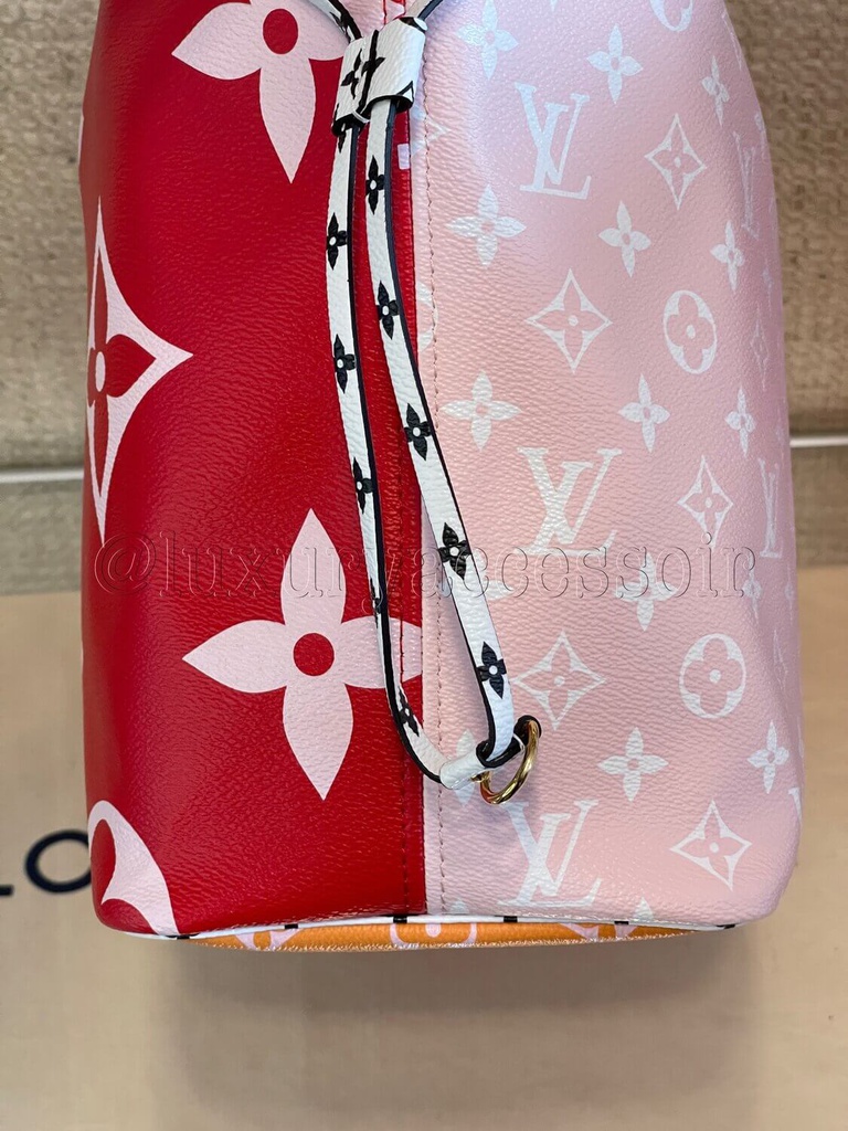 Neverfull NM Tote Limited Edition Bay Monogram Canvas MM