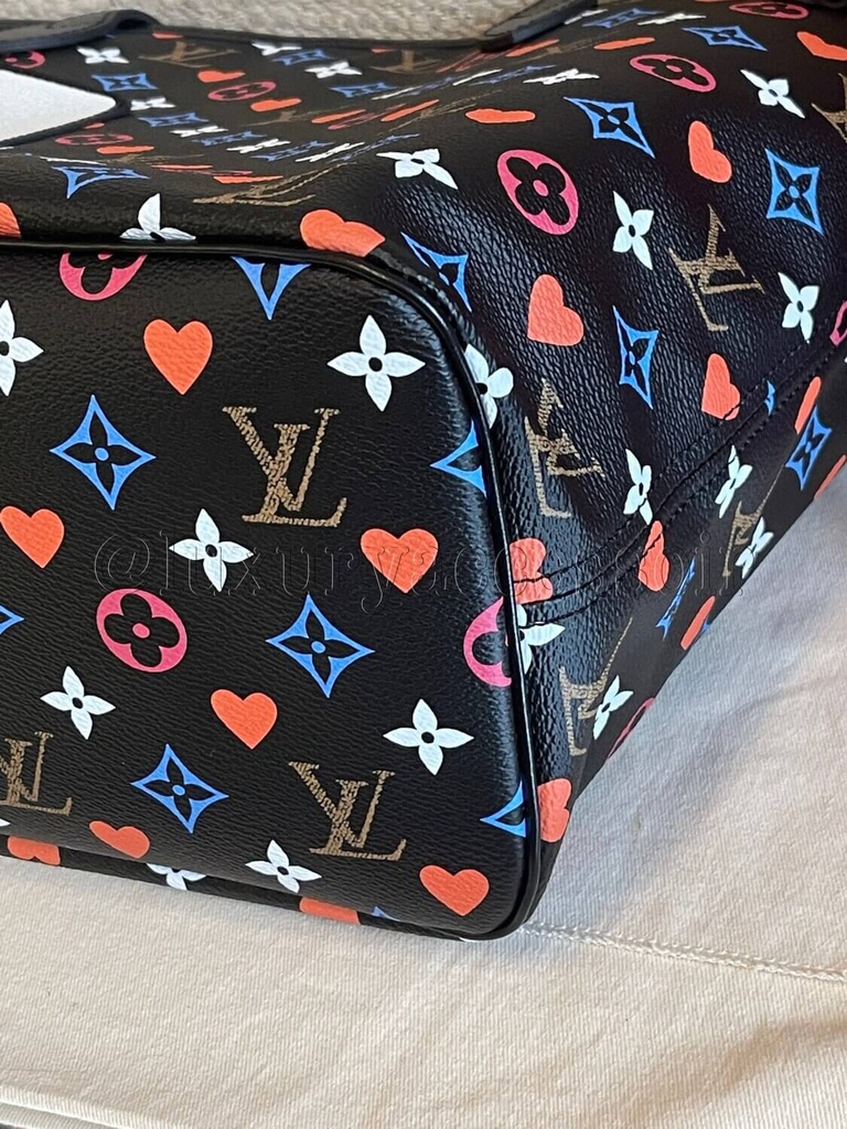 Neverfull MM Game On schwarz