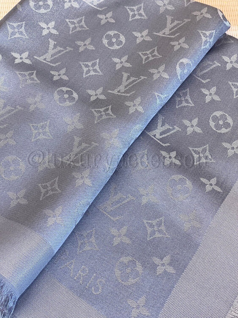 Louis Vuitton Monogram Denim Tuch