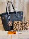 Neverfull MM Wild at Heart schwarz