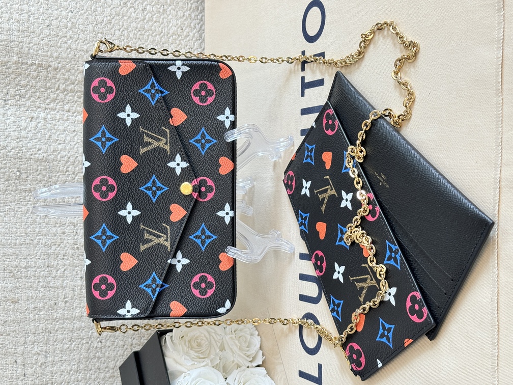 Pochette Felicie GAME ON