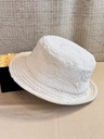 Hat Hut LVacation