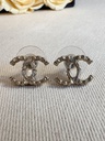 Chanel earrings lightgold
