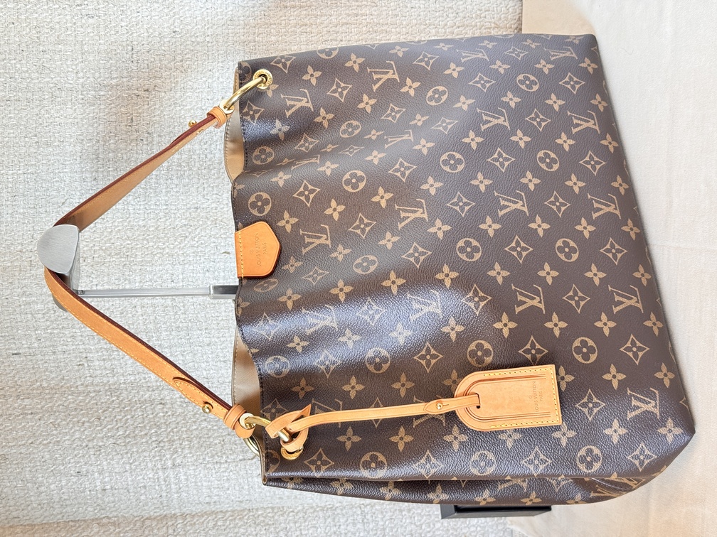 Graceful MM Monogram