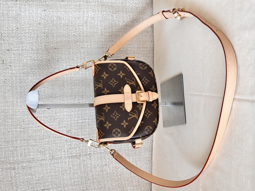 Saumur BB Monogram