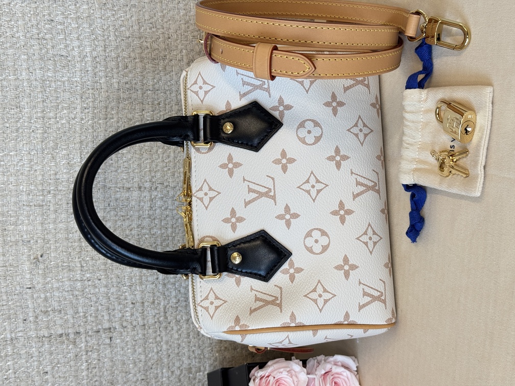 Speedy 20B Monogram Dune