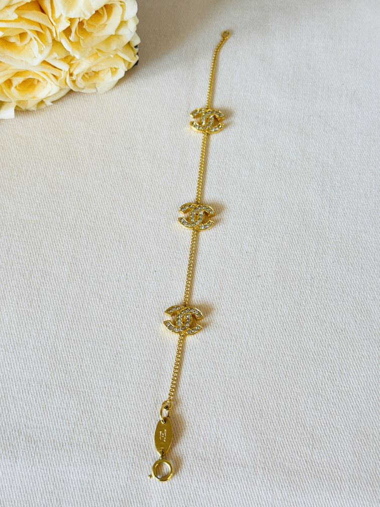 Chanel bracelet Vintage