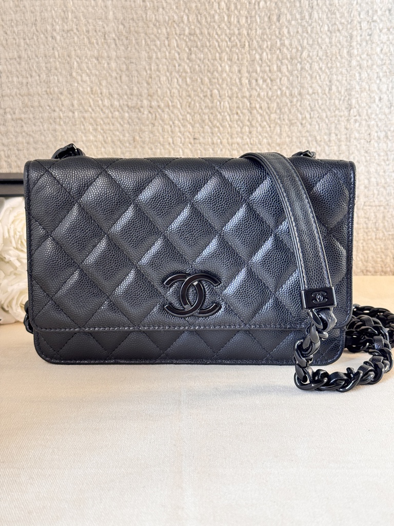 CHANEL Wallet on chain SO BLACK