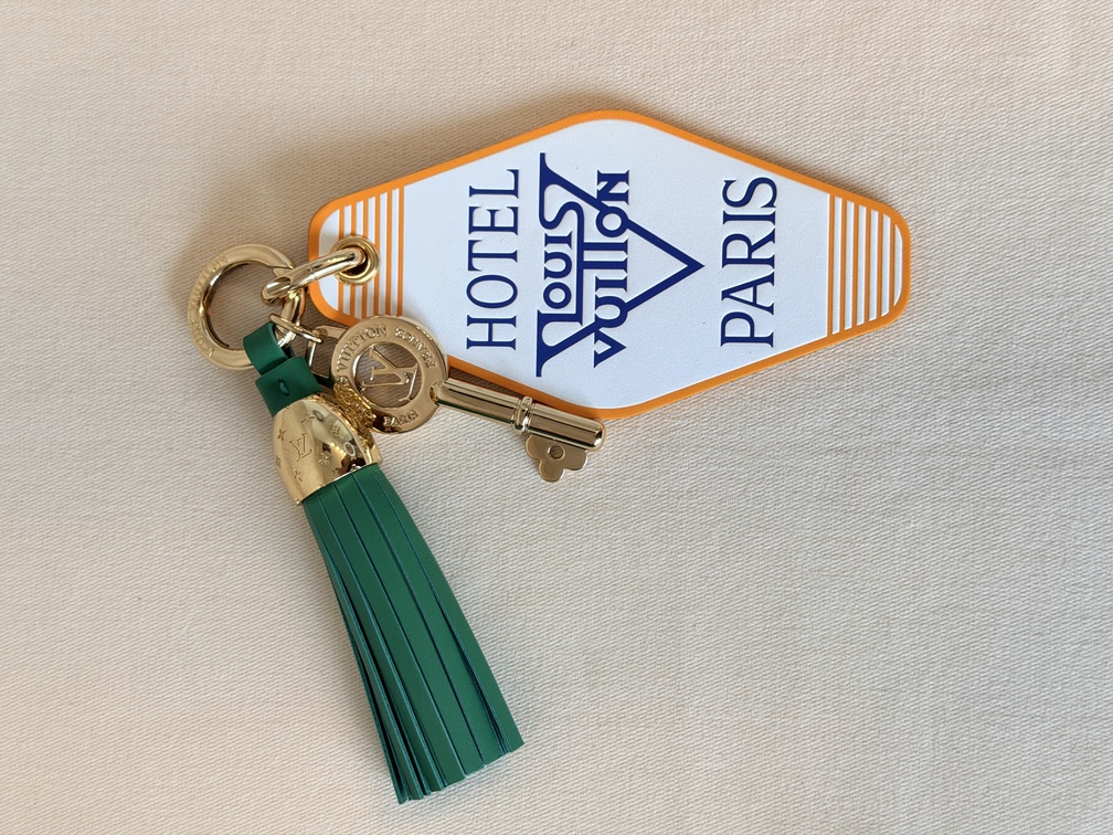 Taschenschmuck Hotel Vuitton Key