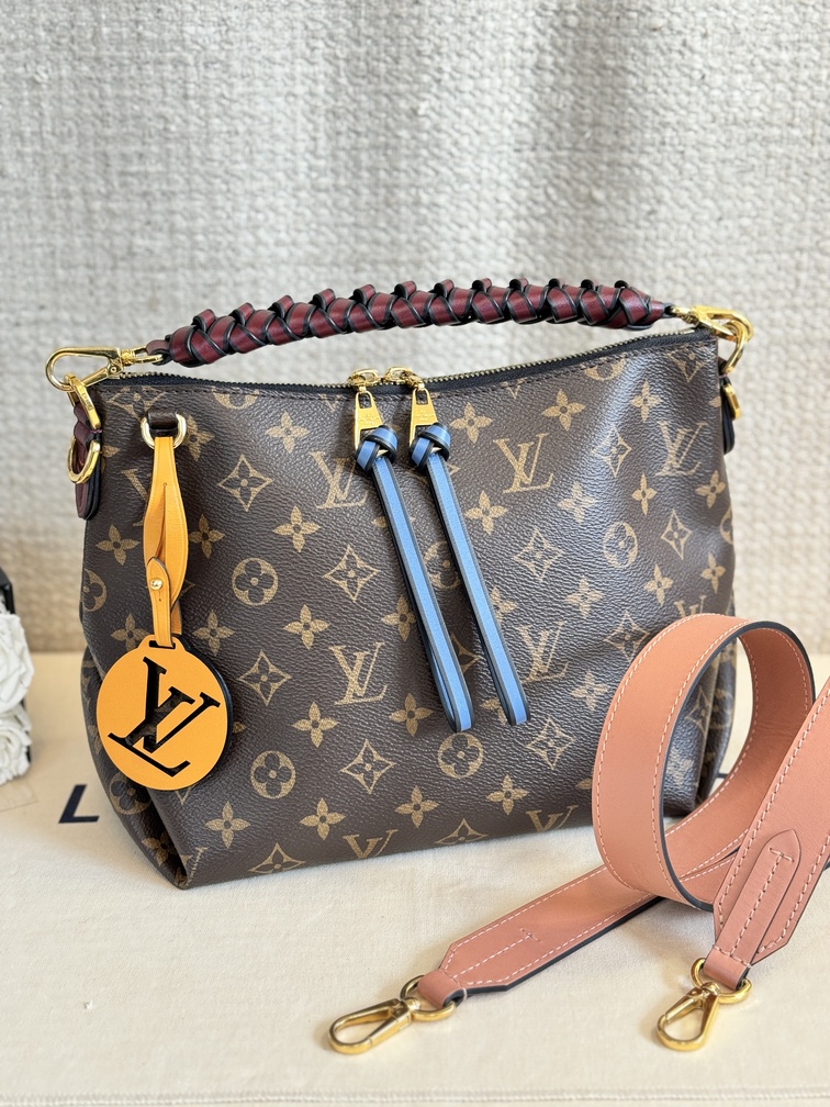 Lv beaubourg bag hotsell